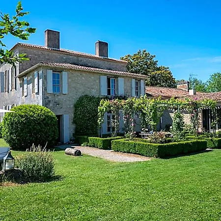 Maison Le Sepe - Vignoble Bio Et Bed & Breakfast Sainte-Radegonde (Gironde)